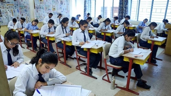 CBSE Datesheet 2025 Live: Class 10, 12 timetables awaited at cbse.gov.in